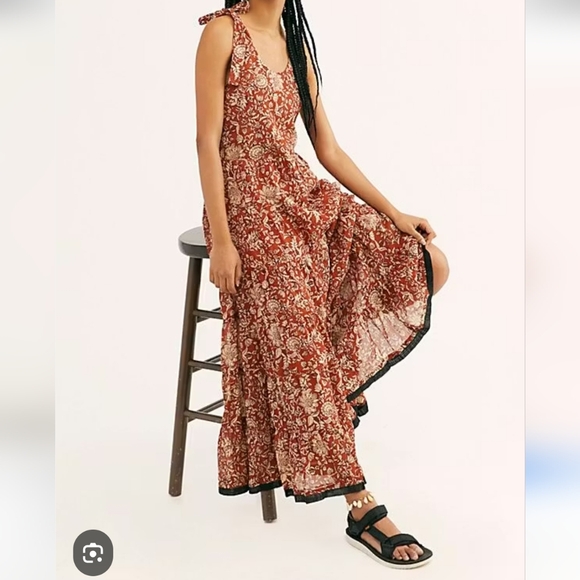 Free People Floral Kika Midi Dress in RED, Brown, and Black XS - Picture 2 of 4